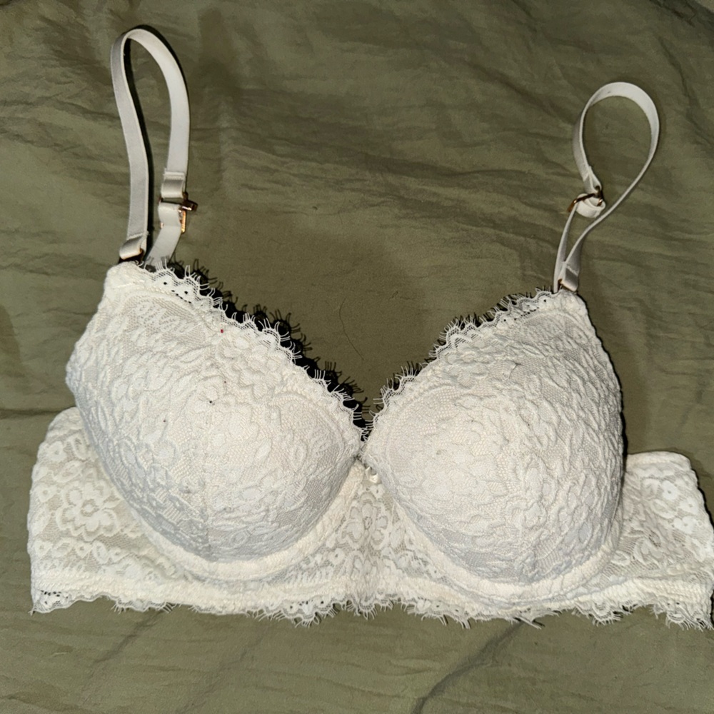 Aerie White Lace PushUp Bra
